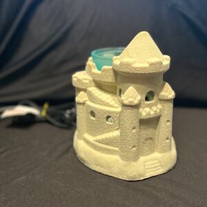 Scentsy sandcastle warmer